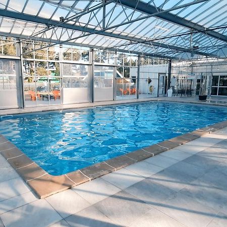 Chez Ced Et Laeti, Appartement Prive Avec Jardin Et Terrasse Dans Residence L'Estuaire Muni D'Une Piscine Couverte Et Aire De Jeu, Linge De Lit Et De Salle D'Eau Ainsi Que Tele, Compris Dans Le Tarif Profitez A Fond De Notre Belle Region Le Verdon-sur-Mer Exteriér fotografie