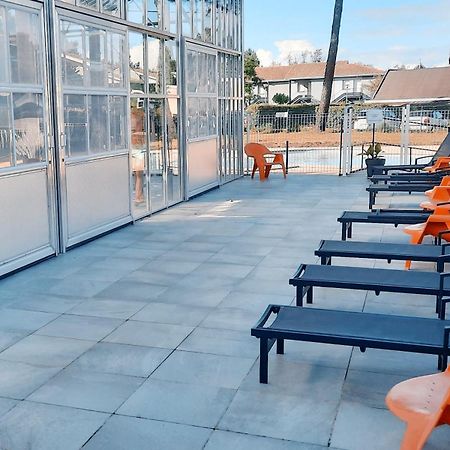 Chez Ced Et Laeti, Appartement Prive Avec Jardin Et Terrasse Dans Residence L'Estuaire Muni D'Une Piscine Couverte Et Aire De Jeu, Linge De Lit Et De Salle D'Eau Ainsi Que Tele, Compris Dans Le Tarif Profitez A Fond De Notre Belle Region Le Verdon-sur-Mer Pokoj fotografie
