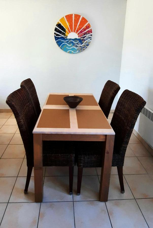 Chez Ced Et Laeti, Appartement Prive Avec Jardin Et Terrasse Dans Residence L'Estuaire Muni D'Une Piscine Couverte Et Aire De Jeu, Linge De Lit Et De Salle D'Eau Ainsi Que Tele, Compris Dans Le Tarif Profitez A Fond De Notre Belle Region Le Verdon-sur-Mer Exteriér fotografie