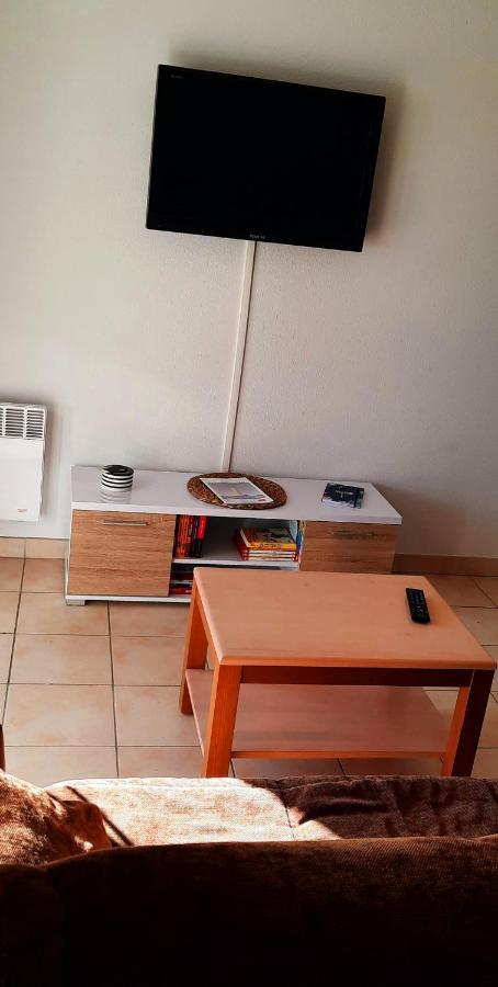 Chez Ced Et Laeti, Appartement Prive Avec Jardin Et Terrasse Dans Residence L'Estuaire Muni D'Une Piscine Couverte Et Aire De Jeu, Linge De Lit Et De Salle D'Eau Ainsi Que Tele, Compris Dans Le Tarif Profitez A Fond De Notre Belle Region Le Verdon-sur-Mer Exteriér fotografie